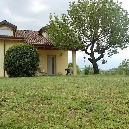Monferrato Asti-luminosa Casa de Férias *